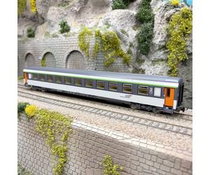 Voiture voyageur, B11u, 2CL, livrée Corail, logo Casquette, SNCF, Ep. IV - PIKO