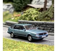 Volkswagen Passat B2 Bleu clair métallisé - PCX870410 - HO 1/87