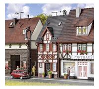 Vollmer 43673 H0 Maison à colombages Bahnhofstraße 17