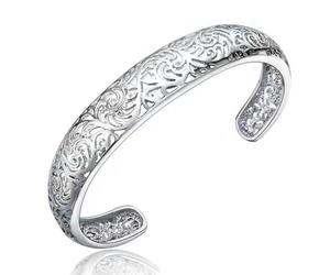 VOMONO Classic Silver Cuff Bangles Creative Ethnic Hollow Flowers Bracelet For Women Wedding Jewelry Gift