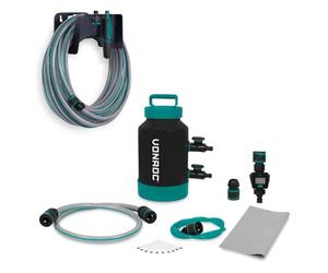 VONROC Set Adoucisseur d’Eau Portable + Tuyau d’Arrosage 20m - Nettoyage Sans Calcaire pour Voiture, Vitres, Panneaux Solaires - Régénération Facile au Sel, Débitmètre, Raccords & Porte-Tuyau Inclus