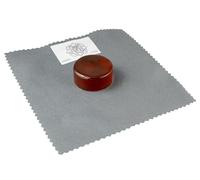 W.E. Hill & Sons colophane claire de qualité supérieure pour violon. Formule exclusive issue d’une tradition historique. Fabriquée à la main au Royaume-Uni