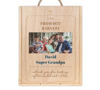 Wanapix | Coffret Vin en Bois Personnalisé | Cadeau Papa | Caisse Bois Vin | Coffret Cadeau Vin | Triple - 29x38 x10,5 cm | Bouteille non incluse | Super Grandpa