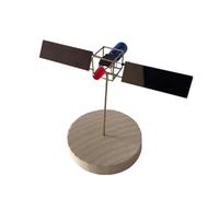 WANENGEDIY Kit de construction satellite solaire en métal avec panneau solaire, projet de soudure électronique STEM, modèle en métal 3D à construire soi-même, sculpture mécanique pour bureau et