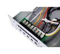 Wantec Montagewinkel 19" 2HE pour FritzBox 7590