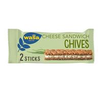 Wasa Sandwich Cheese & Chives - 24 x 37 g - Snack au pain croustillant riche en fibres - À base de seigle - Avec une garniture de ciboulette et de fromage - 2 bâtonnets par paquet - Parfait pour les