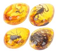WATIIFUFU Spécimen D'insecte Véritable en Résine Ambre Jaune 4 Pièces pour Artisanat Créatif et Fabrication de Bijoux DIY Accessoires Pendentifs Plusieurs styles