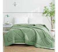 WAVVE Couette Été 150GSM en Microfibre, Édredon Lit 2 Personnes 200x200 cm, Edredon Toutes Les Saisons pour Lit 140x190 160x200, Chaud Légère Garnissage 150g/m², 200 x 200 Vert