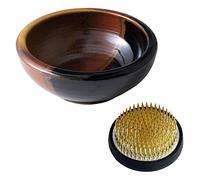 Wazakura Minoyaki Series Kit d'outils essentiels japonais Ikebana - Petit vase rond en céramique et grenouille Kenzan pour arrangement floral (vase noir et rouge + Kenzan en laiton de 61 mm)