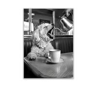 WBdesignz Poster amusant de chien - Chien dans un dîner avec tasse à café - Décoration murale en noir et blanc pour cuisine, café ou coin petit déjeuner (DIN A4) - Sans cadre