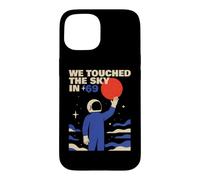 We Touched The Sky in '69 Astronaute Moon Landing Retro Space Coque pour iPhone 15