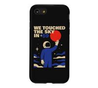 We Touched The Sky in '69 Retro Astronaute Moon Landing Coque pour iPhone SE (2020) / 7/8