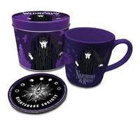 Pyramid International - Coffret Mug en céramique - Boite en métal et sous-verre inclus- Mercredi - 330ml - Idée cadeau anniversaire - Licence officielle