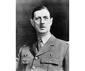 Wee Blue Coo Vintage President War Général Gaulle French Portrait Wall Art Print Mur Décor 30 x 41 cm