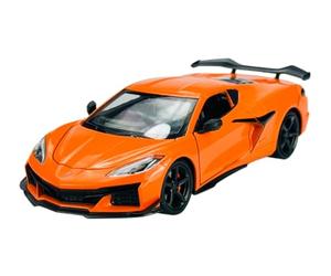 Welly Chevrolet Corvette Z06 Coupé Orange à partir de 2023 1/24 1:24 Modèle en métal