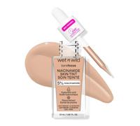 Wet n Wild Bare Focus Niacinamide Skin Tint, Fond de Teint Léger avec Formule Modulable, Enrichi en Acide Hyaluronique et Vitamine E pour un Look Radieux, Light Medium Sand