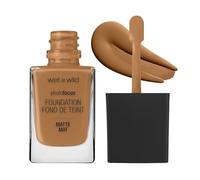 Wet n Wild Photo Focus Matte Foundation, Fond de Teint Liquide Mat Modulable, Sans Effet Flashback, Fini Flouteur de Pores pour Tous Types de Peau, Caramel