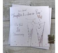 White Cotton Cards B108-7-DS Flûtes pour 7e anniversaire de mariage Inscription Daughter & Son in Law