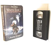 White Fang 2 [VHS]