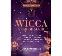 Wicca Year of Magic by Lisa Chamberlain Lisa Chamberlain (Auteur)