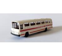 Wiking 097102 - Autocar Mercedes O 302, beige clair/rouget - N (1:160)