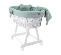 Wiklinopol Couffin Bébé Amelia en Osier avec Support et Matelas - Berceau à roulettes en Blanc - Ensemble 4 Pièces de Linge en Mousseline Doré-Kaki - Portable et Idéal pour Nouveau-Né
