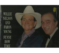 WILLIE NELSON & FARON YOUNG - WILLIE NELSON & FARON YOUNG funny how time slips away COLUMBIA 39484 (LP vinyl record)