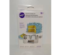 Wilton Cake Decorating Set - 18 Pieces