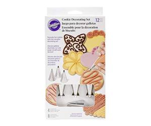 Wilton Décoration de Biscuits - 12 Pièces: 8 Poches à Douille Jetables 30 cm, 4 Douilles Pâtissières (2 Rond, 4 Rond, 14 Étoile, 102 Pétale) Accessoires de Pâtisserie DIY - Lot de 12