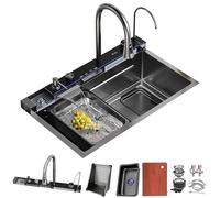 WIQUYBML Évier de Cuisine 68 x 45 cm, Design Cascade, Finition INOX Noir, 1 cuve, Robinet mitigeur Extensible, égouttoir à Verres et Panier d'égouttage, Ensemble d'accessoires Inclus