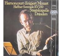 Wolfgang Amadeus Mozart - Staatskapelle Dresden Dirigent: Nikolaus Harnoncourt - Harnoncourt dirigiert Mozart: Haffner-Serenade KV 250 [Vinyl LP] [Schallplatte]