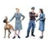 Master Box MB3557 - 1/35 Femme En Guerre : Allemagne, Luftwaffe Helferi - Neuf