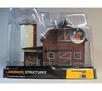 Woodland Scenics O-Scale illuminée Ancienne Grange montée et prête à l'emploi