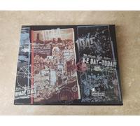 World War II Remembered (5 Volume Boxed Set - Includes 1941: A World At War; 1942: Into The Battle; 1943: Turning the Tide; 1944: Road To Victory; 1945: Victory At Last