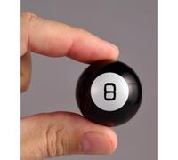 Worlds Small lest Magic 8 Ball - Version miniature du jouet Classic Fortune Teller. Entierement jouable et precis a l'original - comprend 10 repo