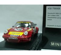 WOW EXTRÊMEMENT RARE Mercedes W120 180D Ponton 1955 Fire Hamburg 1:18 Revell-...