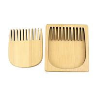 WRITWAA Peigne à Barbe en Bois Antistatique Mini Format Peigne à Moustache Créatif pour Hommes Outil de Coiffure Portable pour Entretien de Barbe et Soins du Visage Élégant Accessoire
