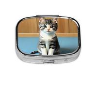 WXZYFP La mini boîte à médicaments carrée est adaptée pour mettre dans les poches ou les portefeuilles. Elle est facile à ouvrir et pratique. Chaton de chambre à coucher