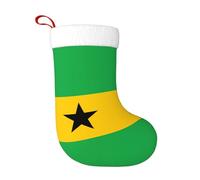 WZYCWB Les chaussettes de Noël imprimées drapeau de Sao Tomé-et-Principe sont parfaites pour contenir des cadeaux et des bonbons.