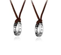 XHBTS Uncharted 4 Drake Lot de 20 autocollants et 2 bagues gravées Collier unisexe pour fans de cosplay