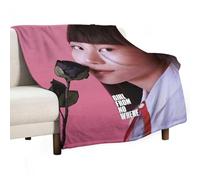 XIAYIMAO Girl from Nowhere Poster Movie Photo Rose-1218-denoise-denoise Couverture polaire 300 g/m² en flanelle super douce et chaude pour décoration d'intérieur 152,4 x 203,2 cm