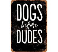 XingFox Plaque métallique vintage « Les chiens avant les mecs » (fond noir) - 20 x 30 cm, décoration murale rétro pour la maison ou un coin café.