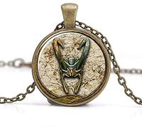 xinzhahi Loki Collier avec pendentif Dieu du Malice Verre Photo Bijoux Cadeau d'anniversaire Festival, 25 mm, Métal