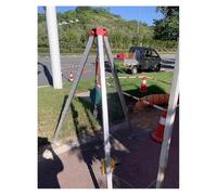 XUELOMZ Kit de trépied de Sauvetage réglable pour espaces confinés avec treuil de 1 200/1 800/2 600 LB, Sauvetage d'égouts d'incendie Robuste pour Tunnel de puits d'égout, Outil