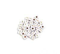 XWNXQ Lot de 500 Perles carrées Blanches en Acrylique de 4,5 mm, Perles d'espacement Lettres AZ, pour Bracelets, Colliers, Boucles d'oreilles et Accessoires de Bijoux Faits Main