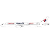 XX4099A Boeing 787-9 China Eastern Flaps Down Version B-208P Échelle 1/400