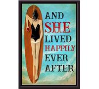 YAASIMOULE Elle va surfer et bronzer, et ils vécurent heureux pour toujours. Affiche encadrée sur toile mate.