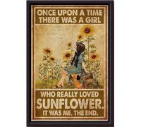 YAASIMOULE Il y avait une fille qui aimait vraiment les tournesols. C'était moi. Affiche encadrée sur toile mate.