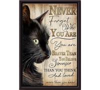 YAASIMOULE N'oublie jamais qui tu es, mieux que tu ne le penses. Affiche encadrée sur toile mate représentant un chat noir à poil long britannique.