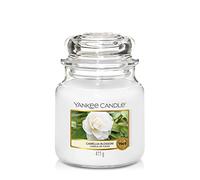 5038581091402 Yankee Candle Świeca zapachowa średni słój Camellia Blossom 411g (